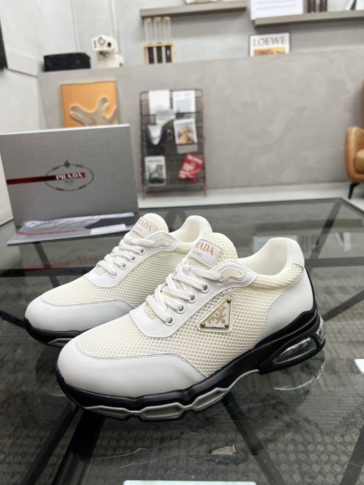 Кроссовки мужские