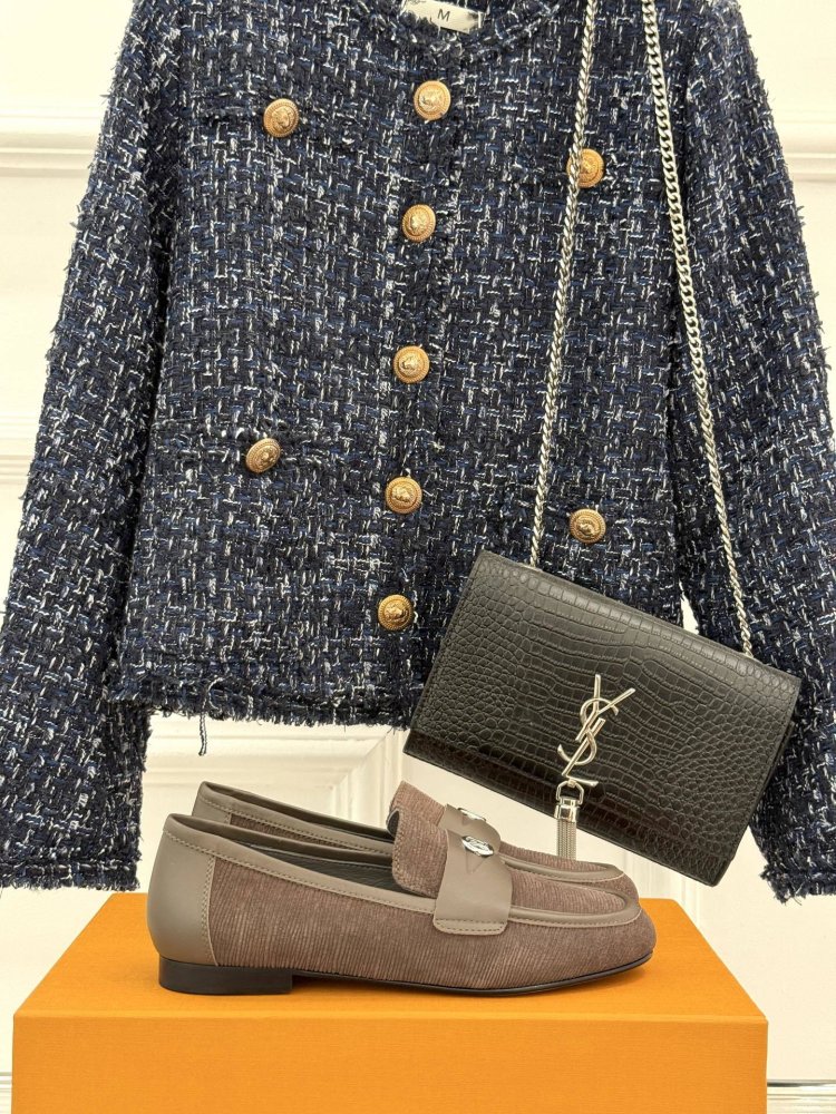 Туфли женские