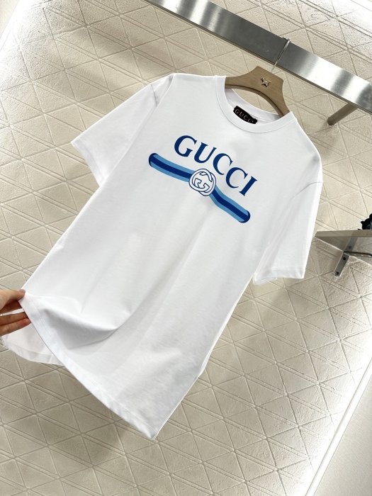 T-shirt women's фото 6