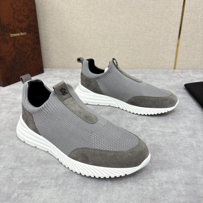 Кросівки фото 3