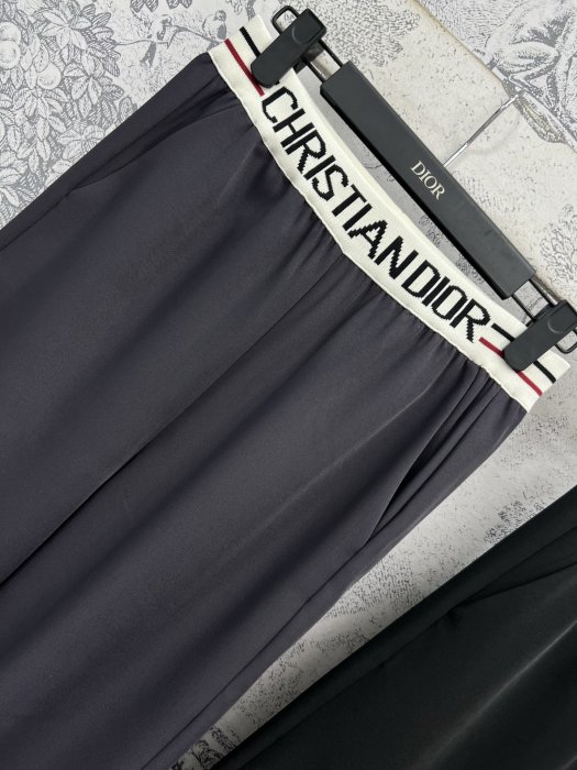 Штани жіночі фото 2