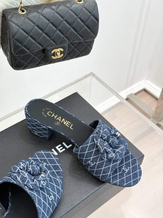 Босоножки фото 5