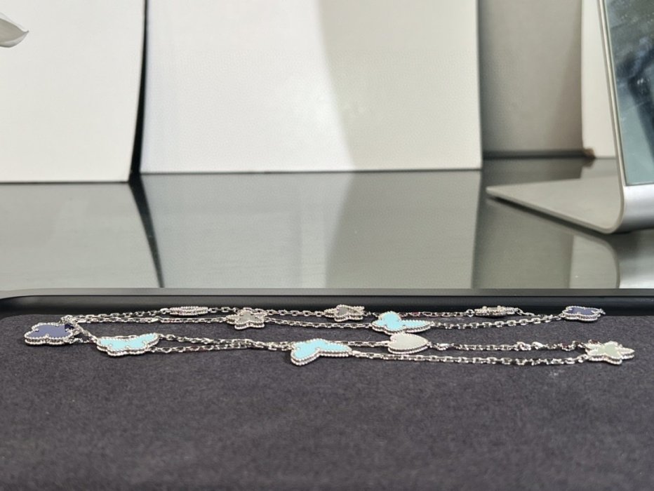 Necklace фото 18