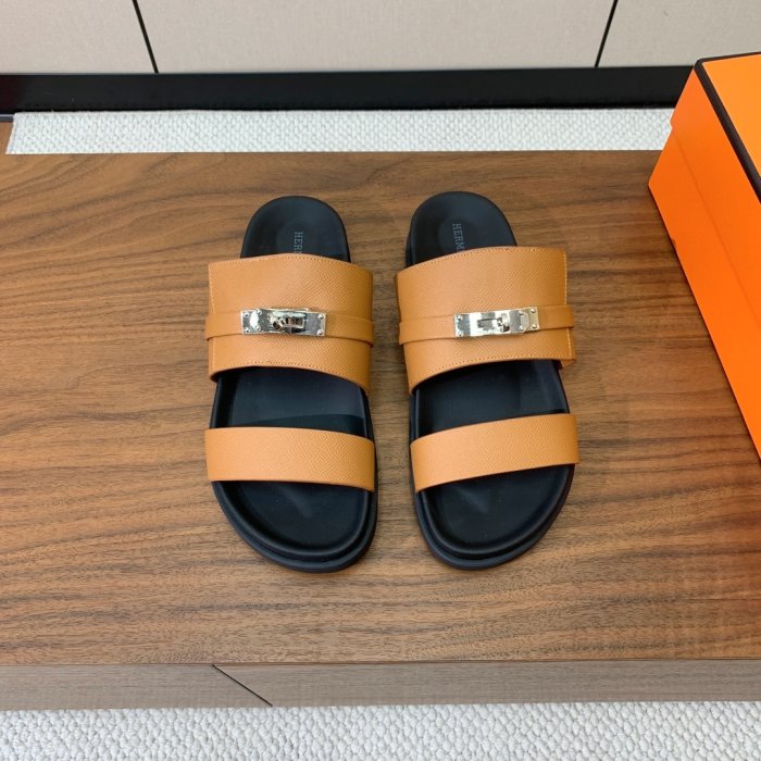 Шлепанцы женские Giulia