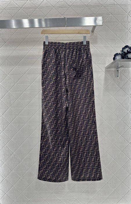 T-shirt women's фото 8