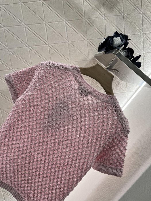 Футболка женская фото 4