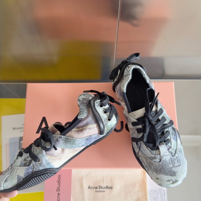 Кросівки фото 3