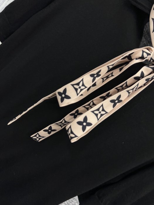 Футболка женская фото 3