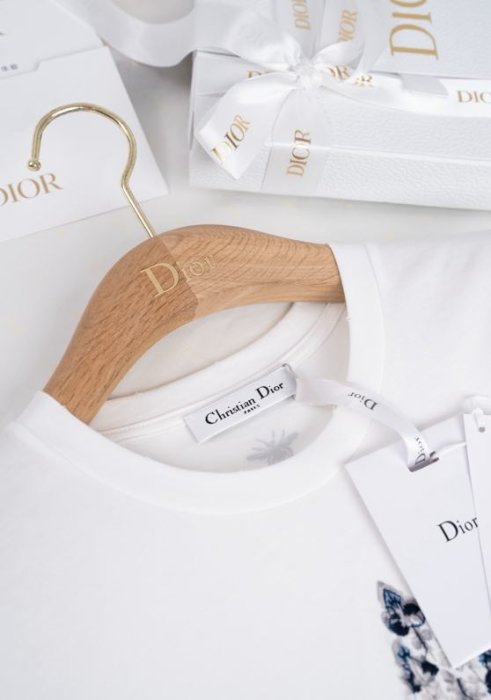 Футболка женская фото 2