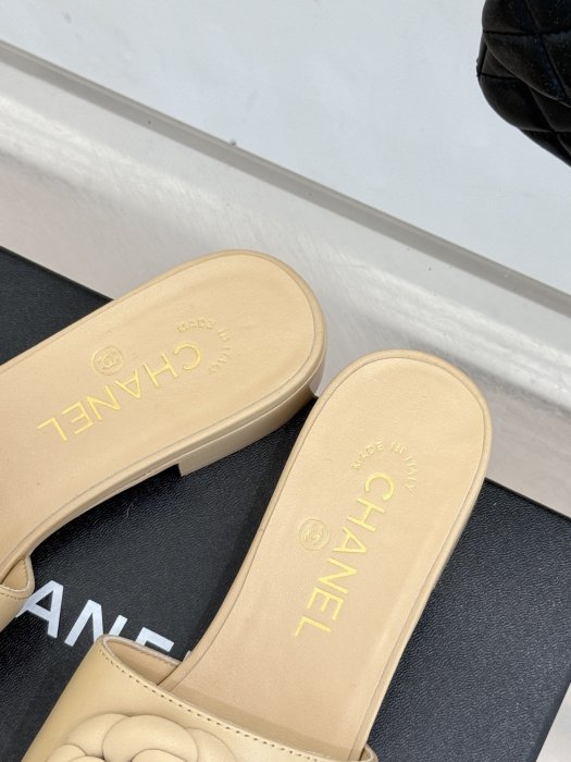 Босоножки фото 8