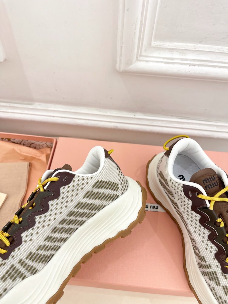 Sneakers women's фото 8