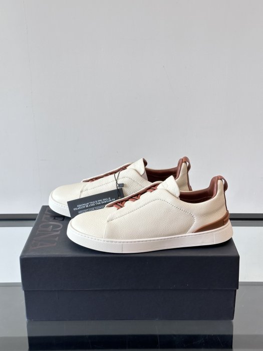 Кросівки чоловічі фото 3