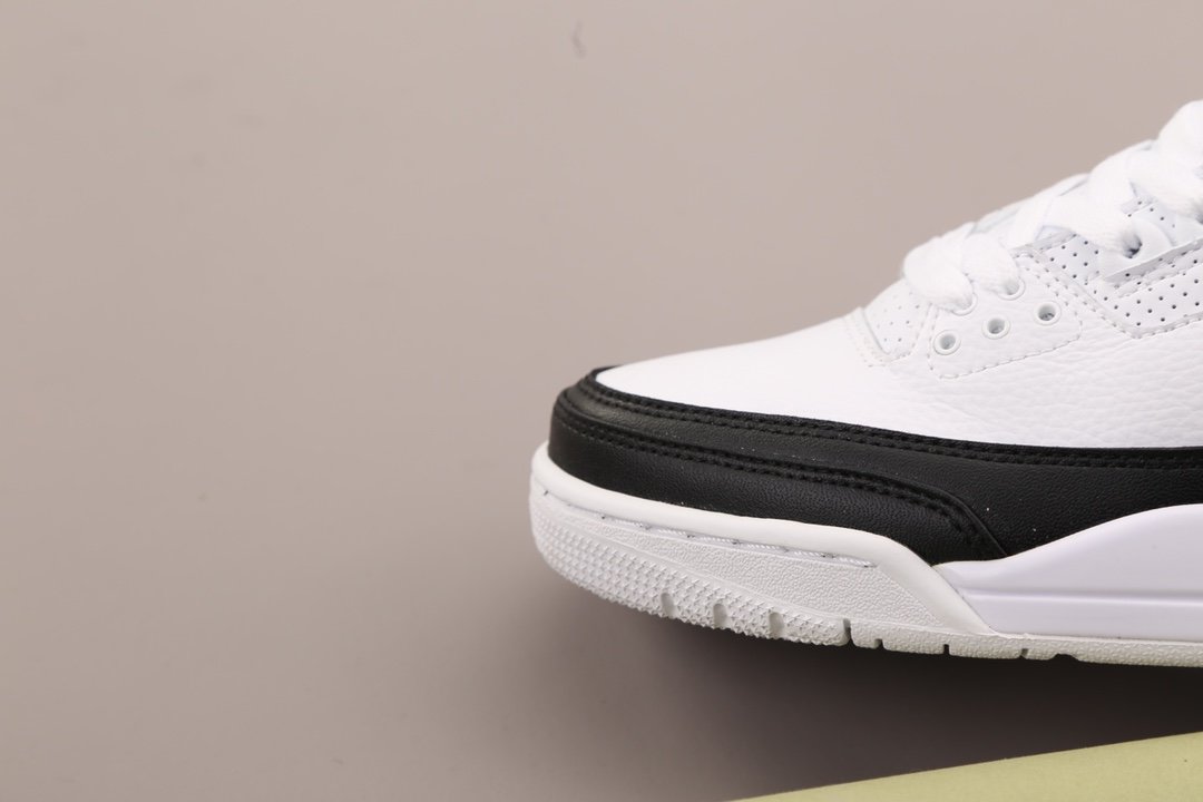 Кроссовки Air Jordan 3 Retro Fragment - DA3595-100 фото 2