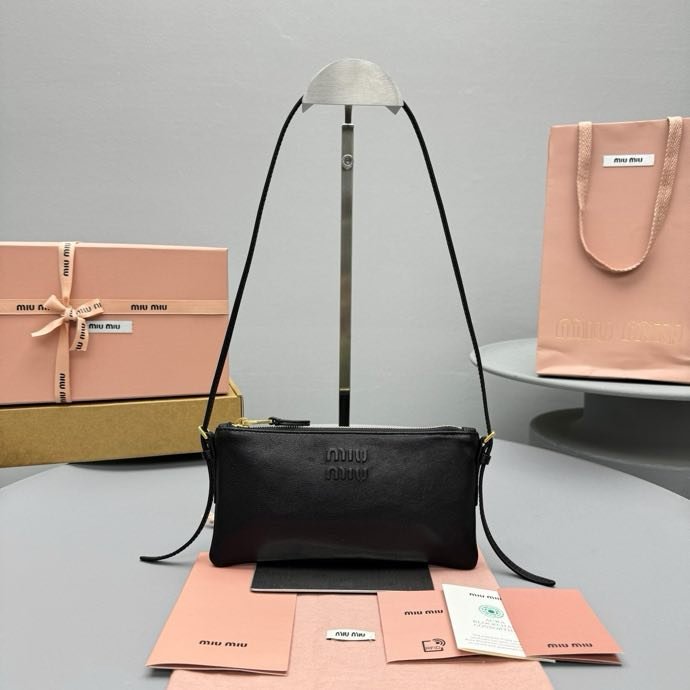 A bag leather women's 20 cm