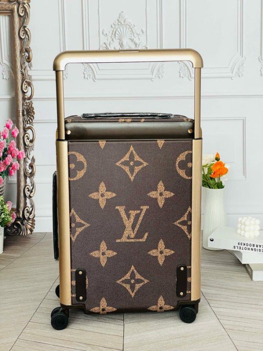 Чемодан Horizon 55 для ручной клади 38х55х21 см фото 5