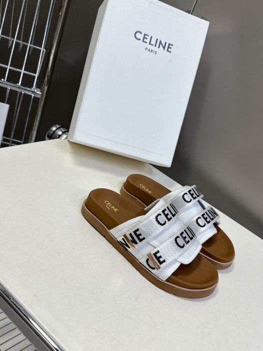 Шльопанці жіночі фото 2