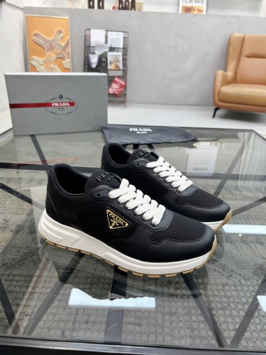 Кроссовки мужские фото 2