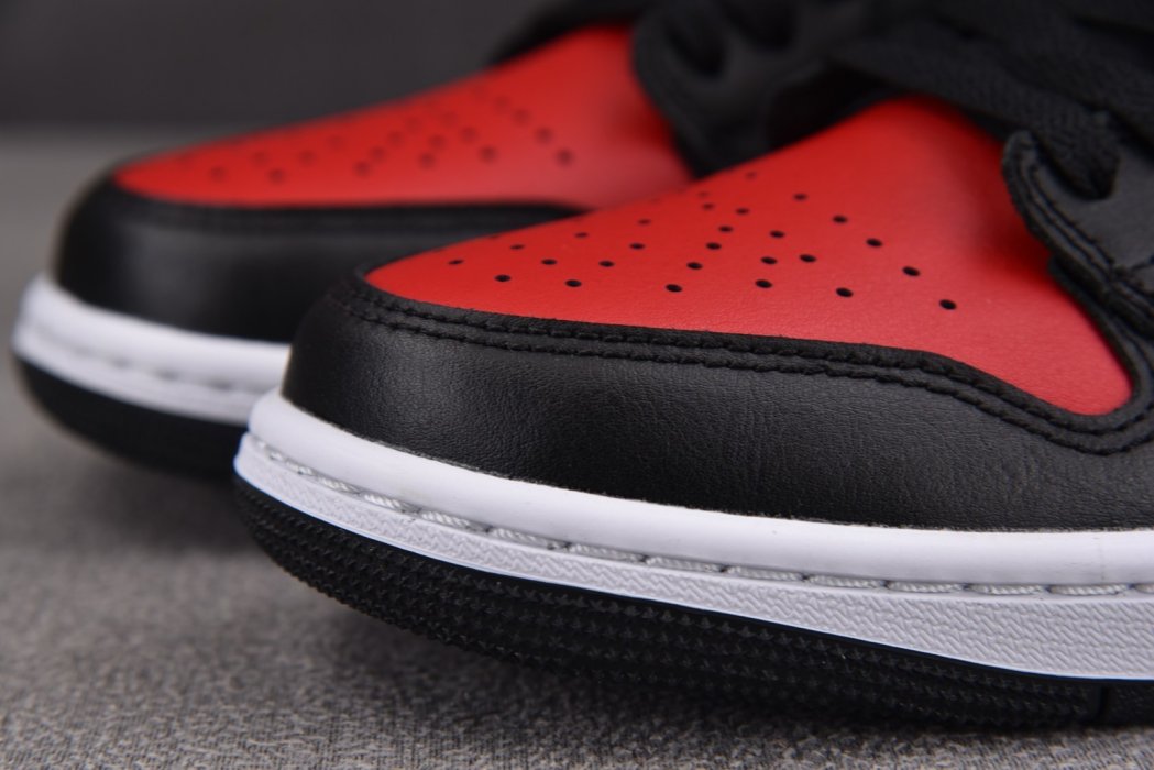 Кроссовки Air Jordan 1 Low фото 11