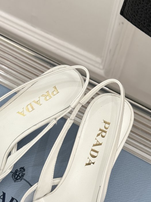 Босоніжки фото 8