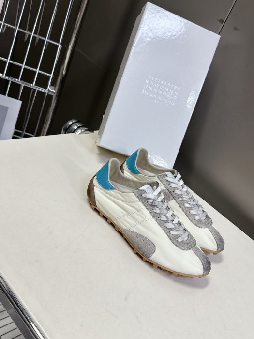 Кроссовки фото 2