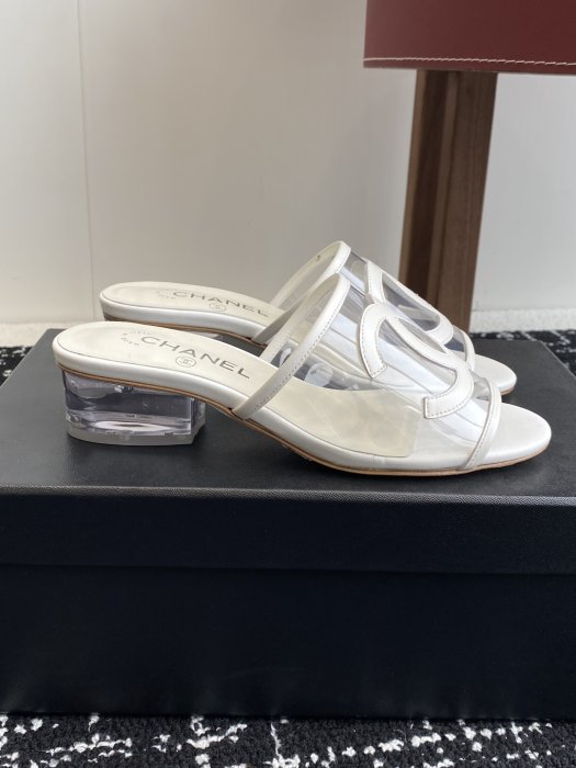 Босоножки фото 2