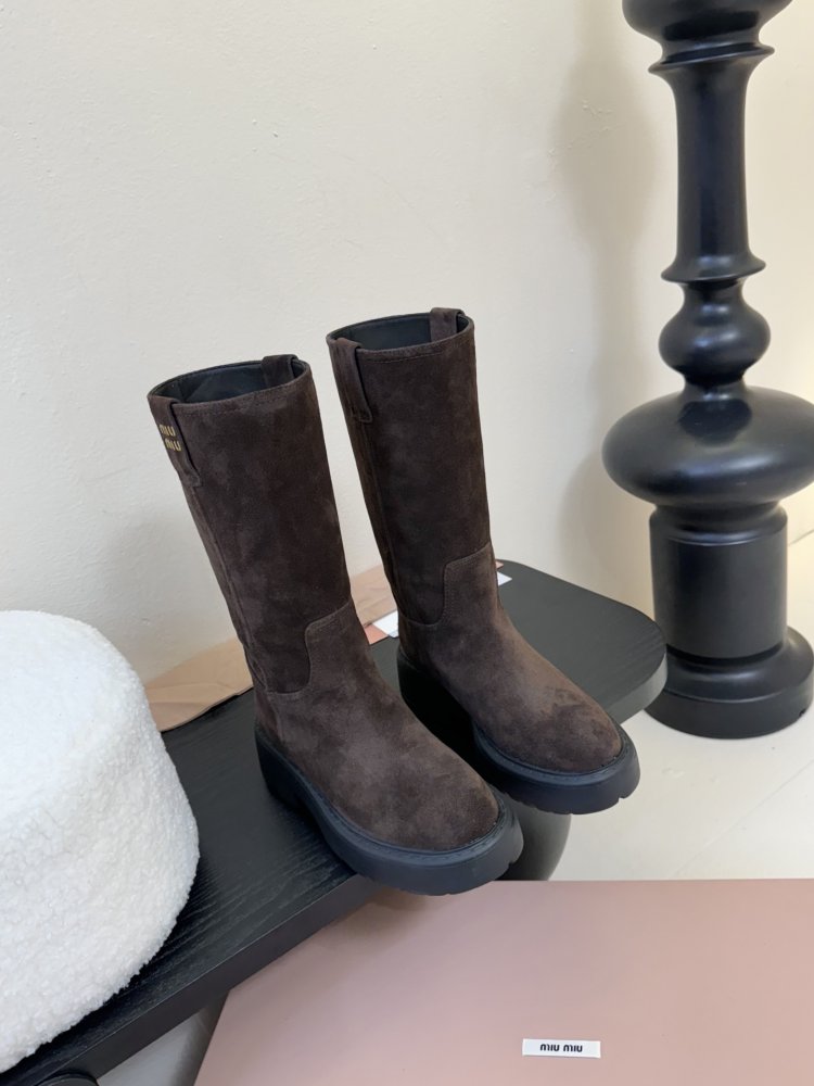 Сапоги женские