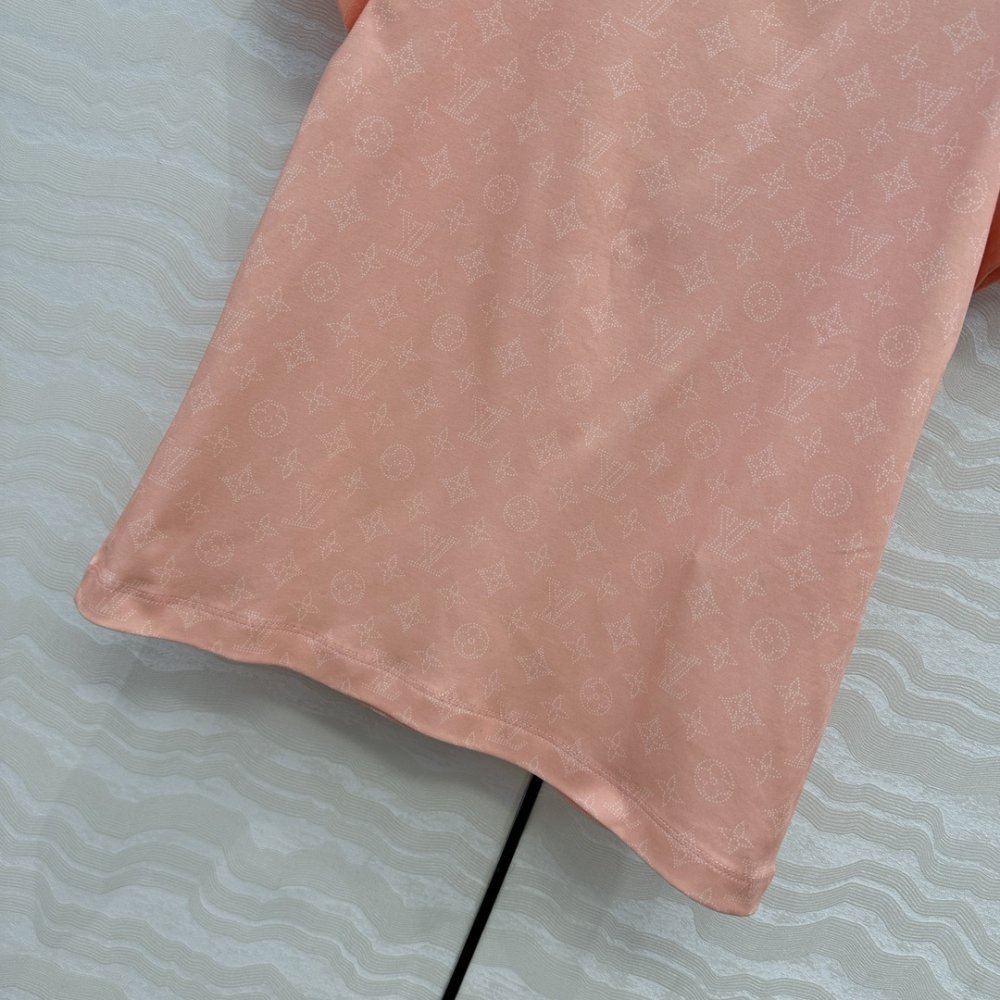 T-shirt women's фото 6