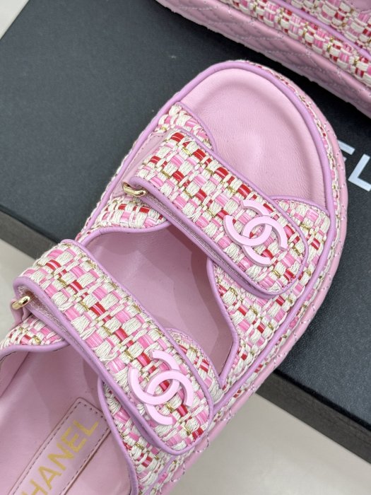 Шлепанцы фото 7