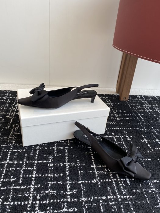 Босоножки фото 5