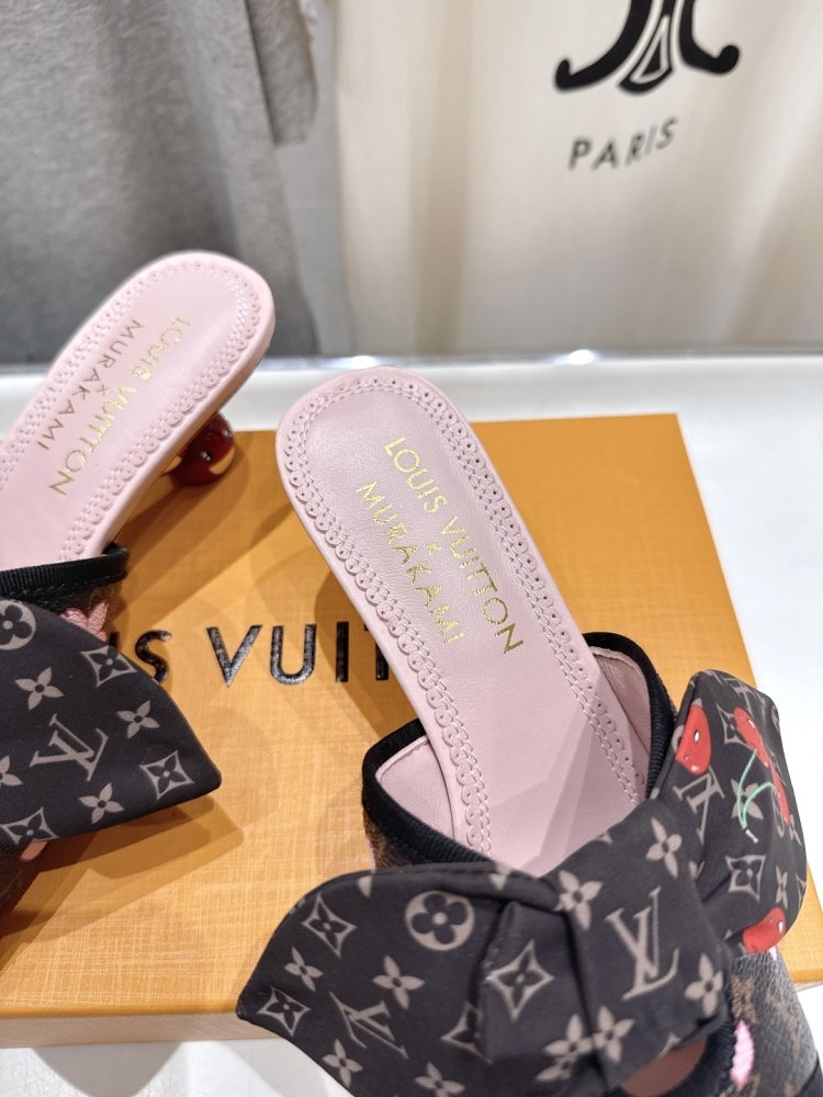 Босоніжки фото 6