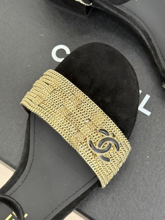 Босоножки фото 7