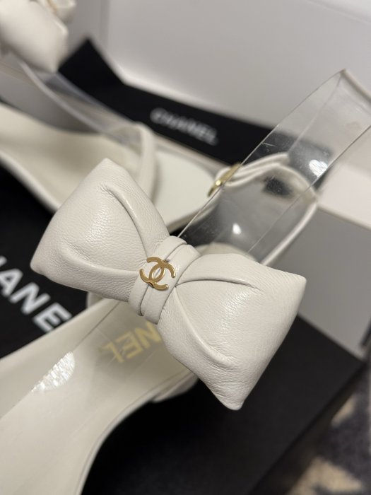 Босоножки фото 5