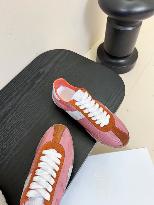 Кросівки фото 4