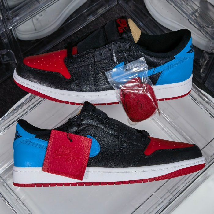 Sneakers Air Jordan1 Low OG Swoosh фото 9