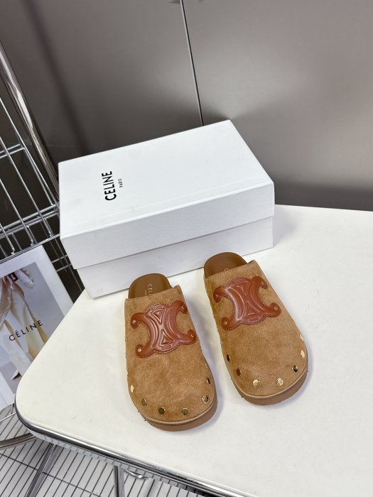 Шлепанцы женские