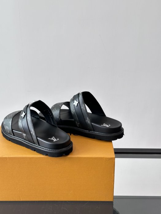 Шлепанцы мужские фото 7