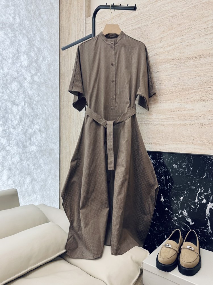 Короткий вільне Плаття, Сукня з темним візерунком