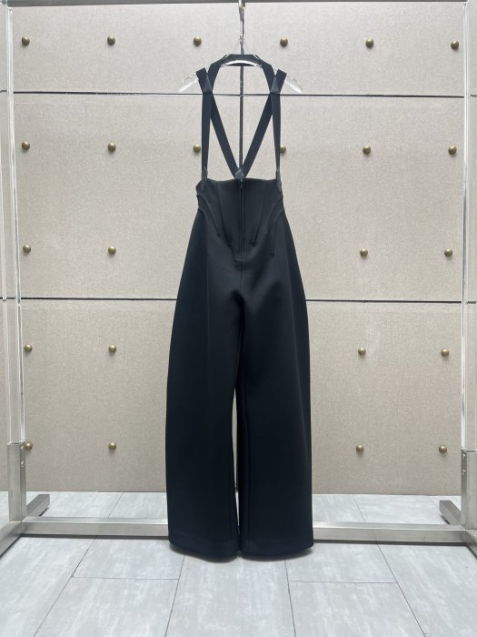 Комбінезон жіночий