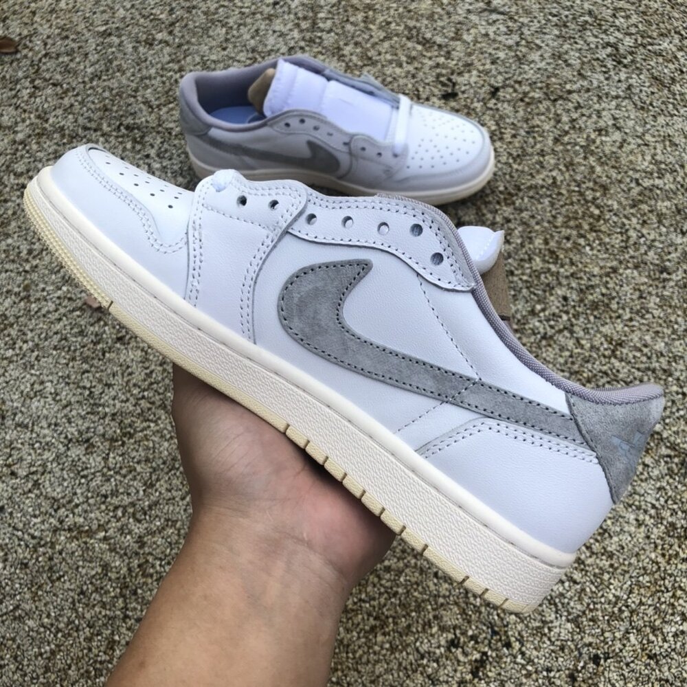 Кроссовки Air Jordan 1 Low фото 3