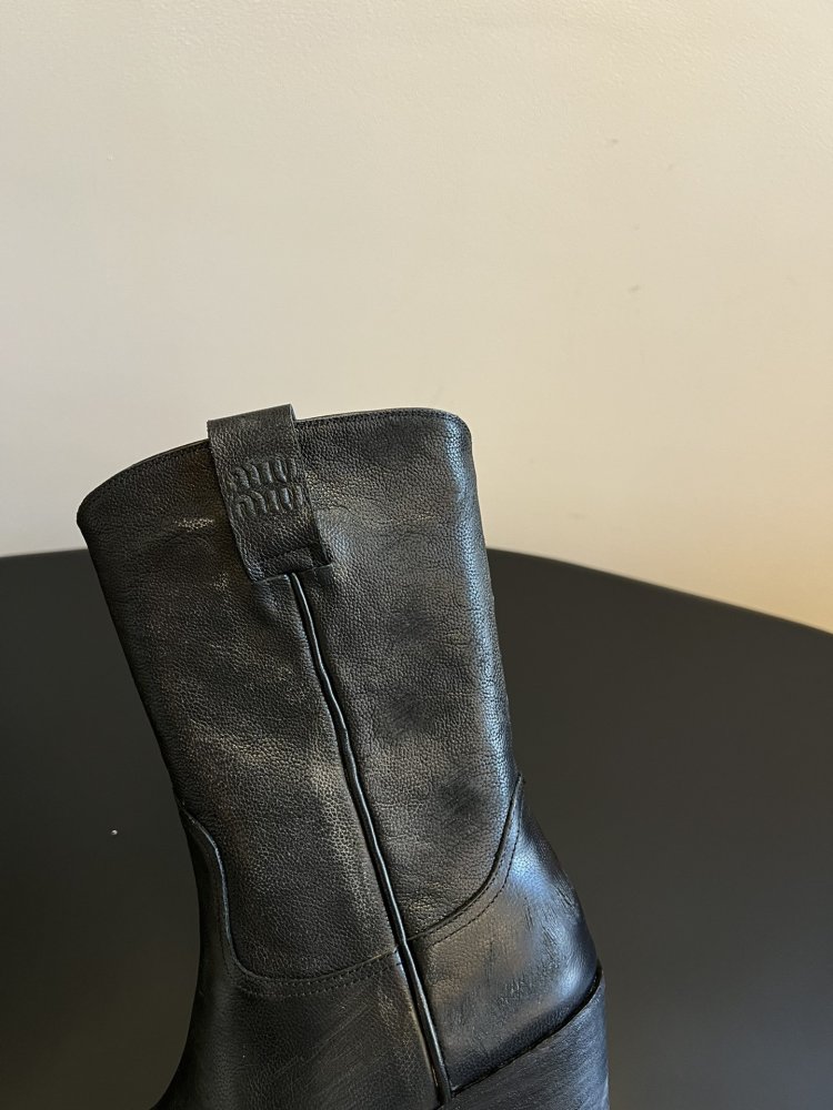 Чоботи жіночі фото 6