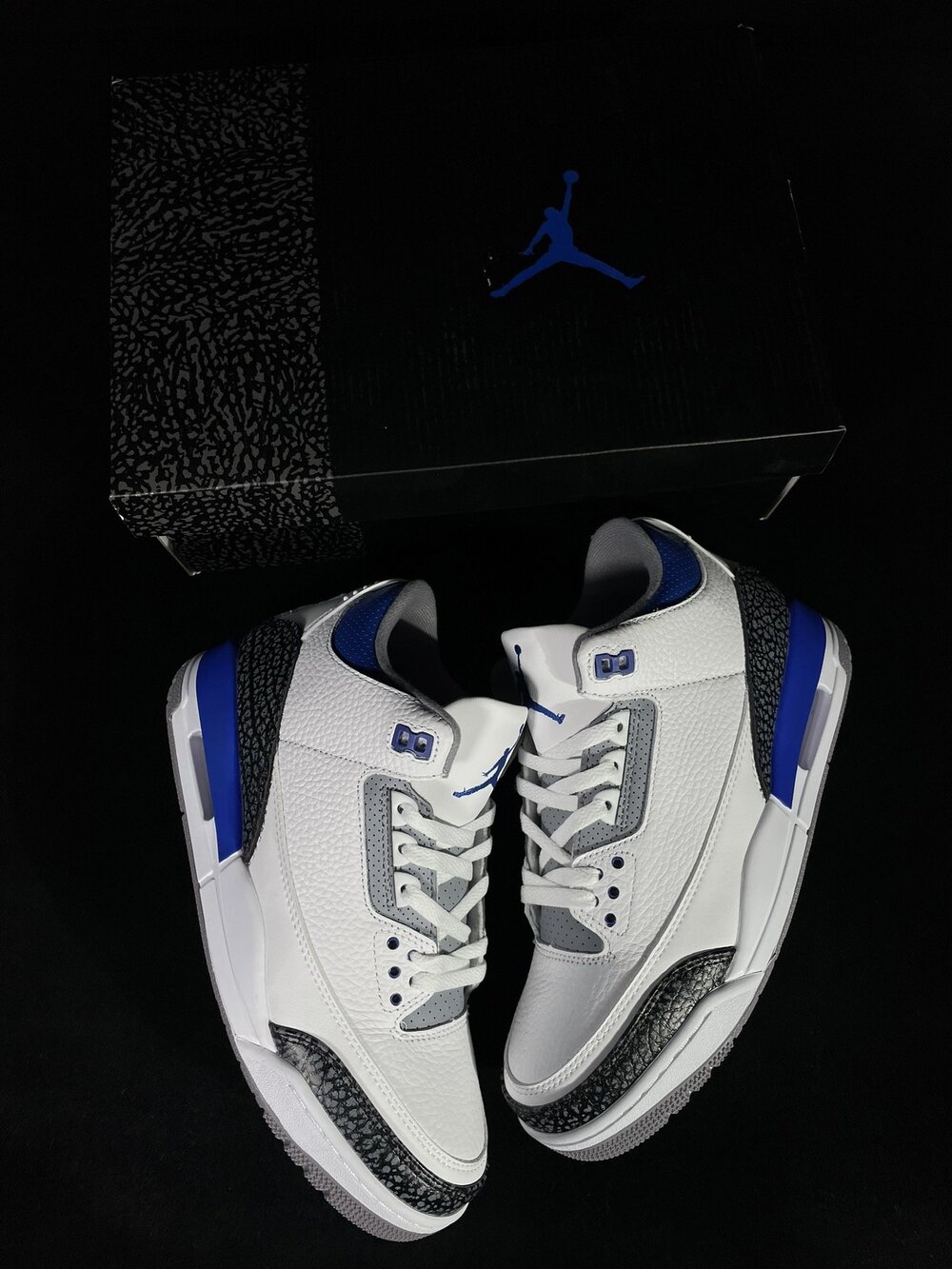 Кроссовки Air Jordan 3 Retro Racer Blue - CT8532-145 фото 2