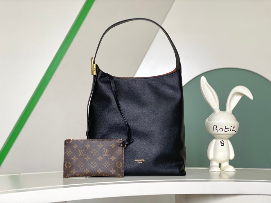 Сумка женская Low Key Hobo 35 см