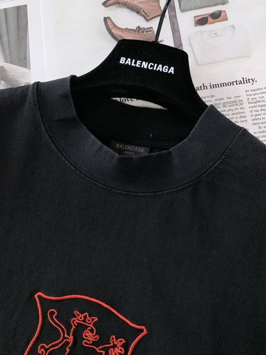 T-shirt men's фото 3