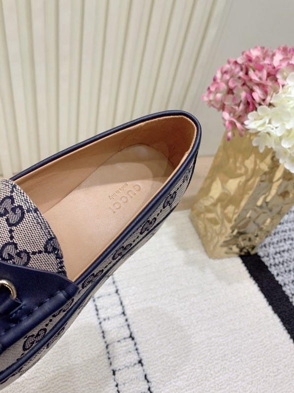 Лоферы женские на платформе фото 6