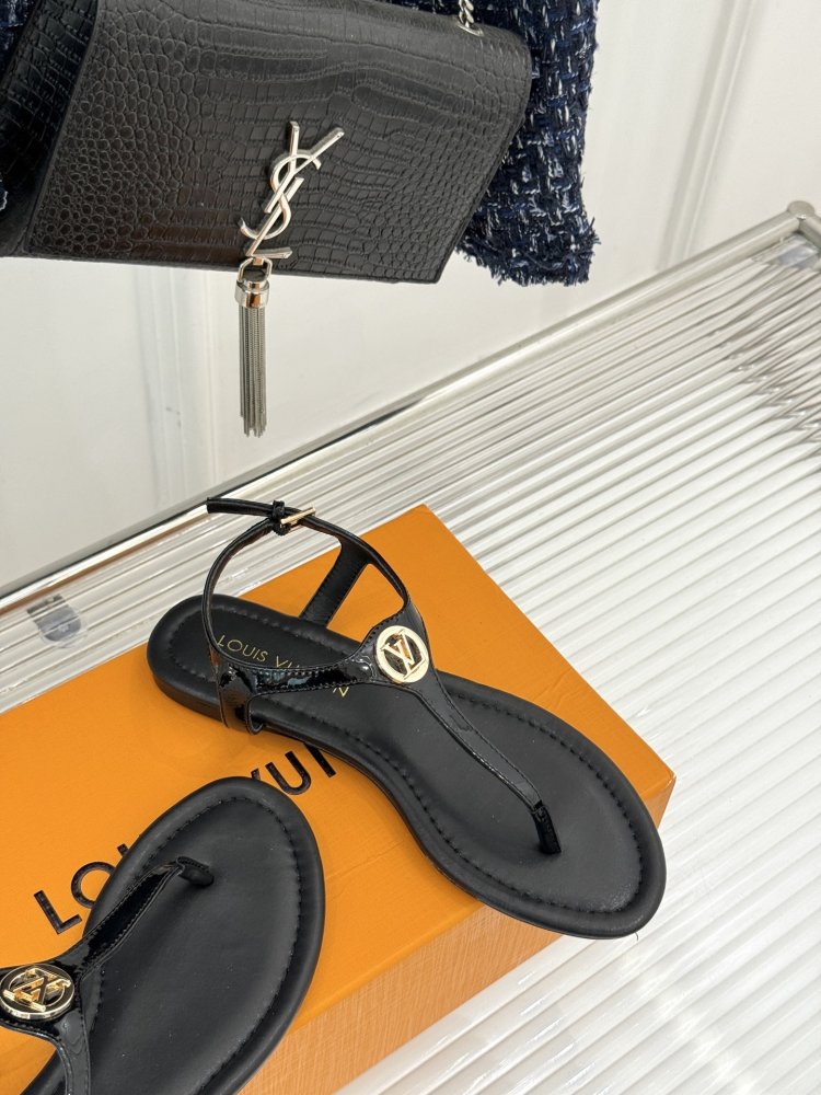 Сандалии женские фото 5