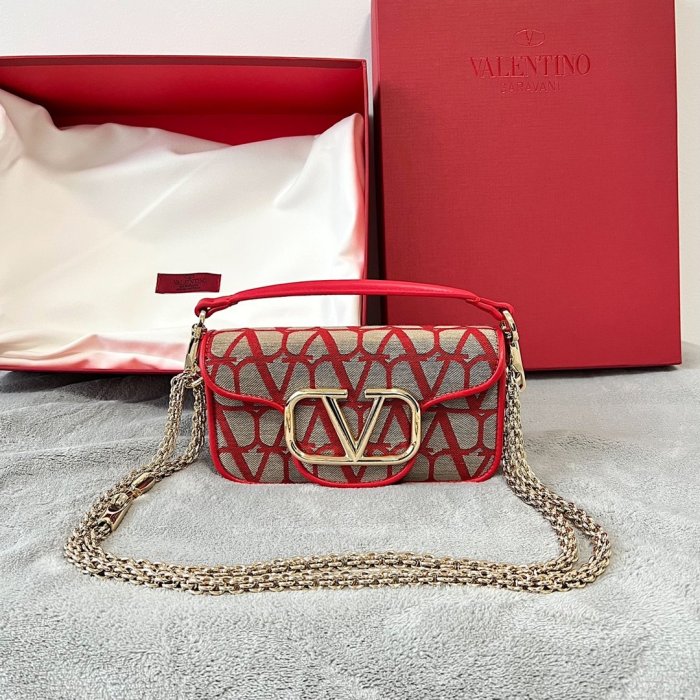 A bag women's Valentino Garavani Mini Loco 20 cm