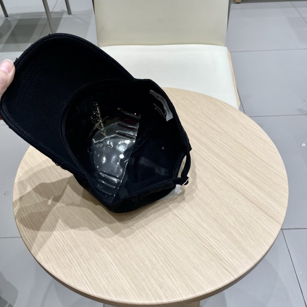 Кепка фото 9