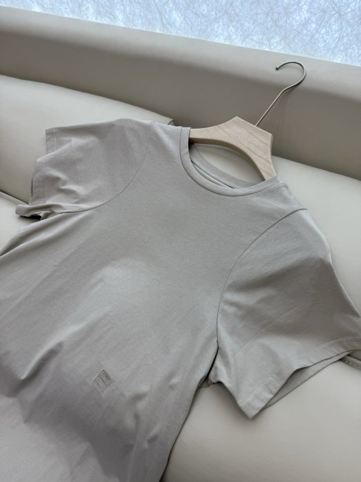 Футболка женская фото 7