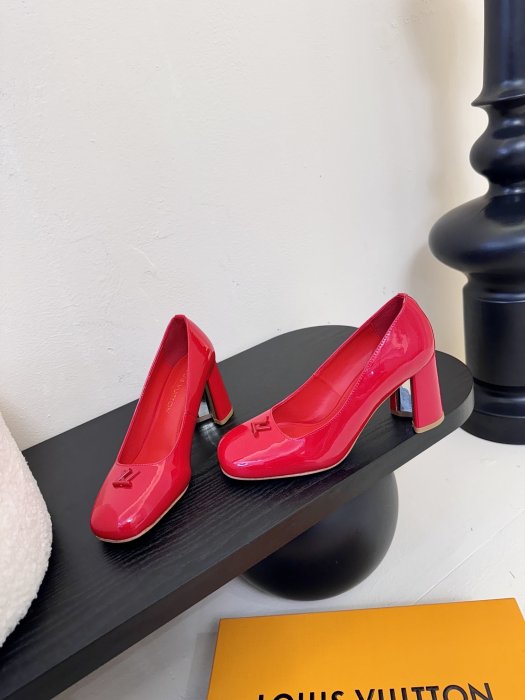 Туфли женские фото 3