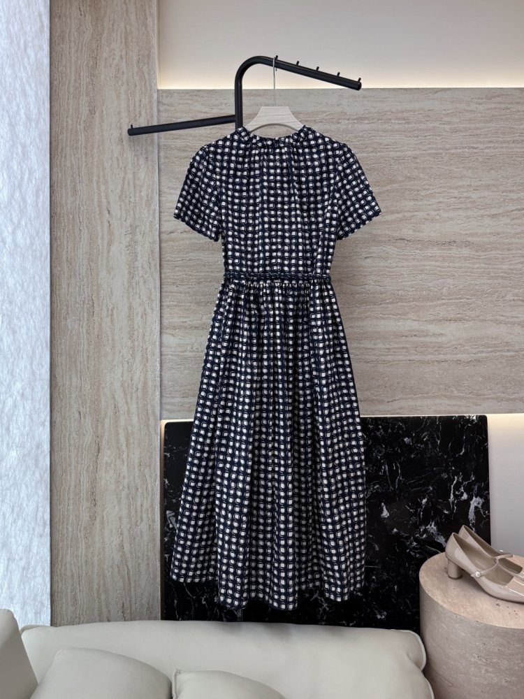 Плаття, Сукня фото 2